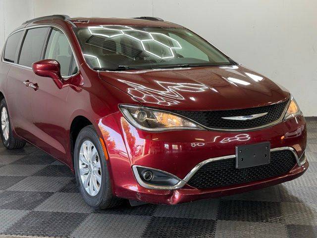 2019 Chrysler Pacifica Touring Plus — Minivan — 47,240 mi — Norwalk, OH