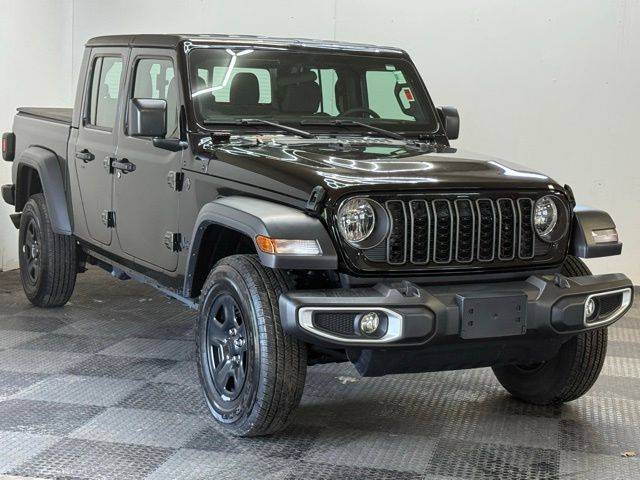 2024 Jeep Gladiator Sport — Pickup Truck — 11,359 mi — Norwalk, OH