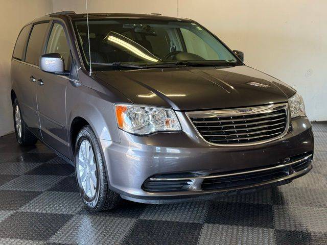2016 Chrysler Town & Country LX — Minivan — 96,055 mi — Norwalk, OH