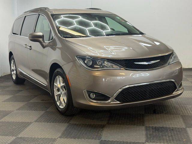 2018 Chrysler Pacifica Touring L — Minivan — 77,663 mi — Norwalk, OH