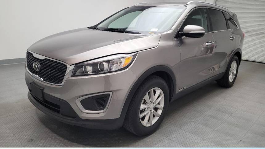 2016 Kia Sorento LX V6 — SUV — 105,274 mi — Van Nuys, CA