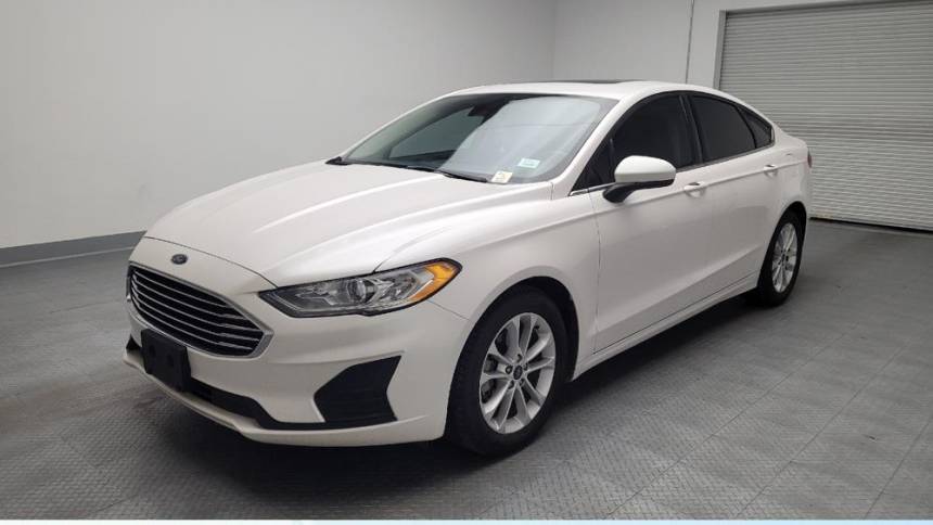 2020 Ford Fusion SE — Sedan — 100,223 mi — Van Nuys, CA