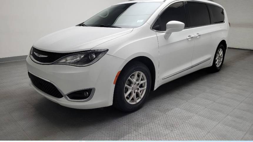 2020 Chrysler Pacifica Touring L — Minivan — 128,034 mi — Van Nuys, CA