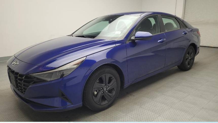 2022 Hyundai Elantra SEL — Sedan — 98,224 mi — Van Nuys, CA