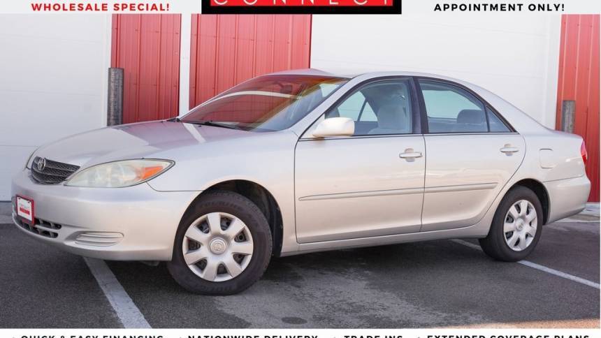2004 Toyota Camry LE — Sedan — 199,616 mi — Bloomington, IN