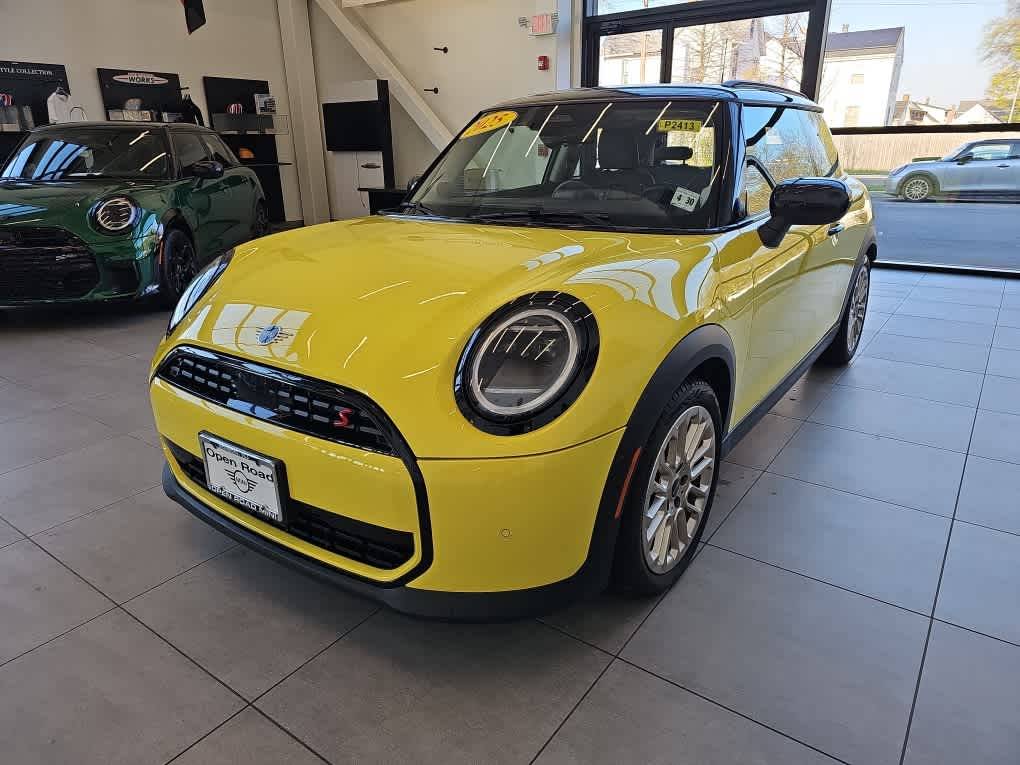 2025 MINI Hardtop Cooper S — Hatchback — 5,958 mi — Edison, NJ