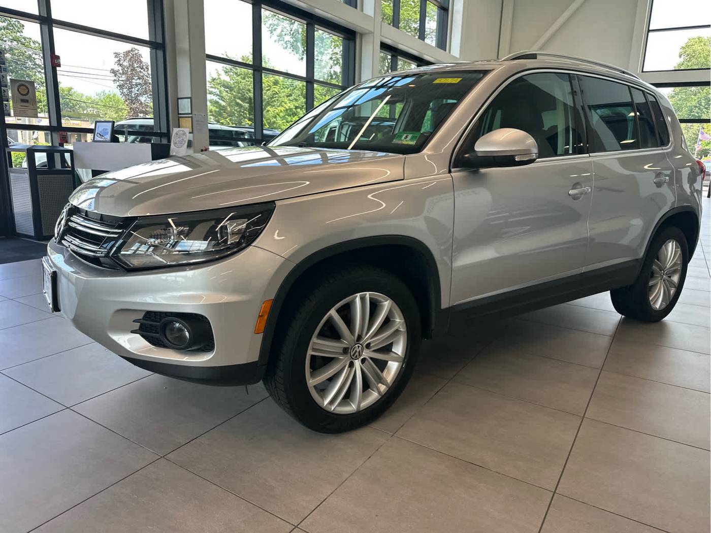 2016 Volkswagen Tiguan SE — SUV — 91,366 mi — Edison, NJ