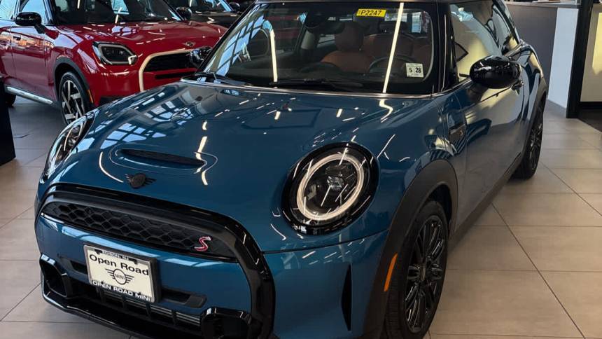 2024 MINI Hardtop Cooper S — Hatchback — 17,805 mi — Edison, NJ