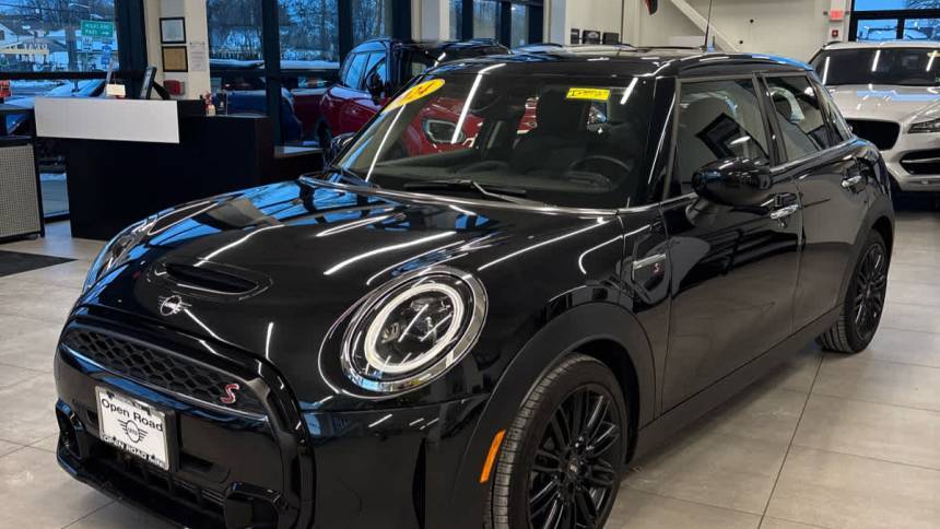 2024 MINI Hardtop Cooper S — Hatchback — 20,998 mi — Edison, NJ