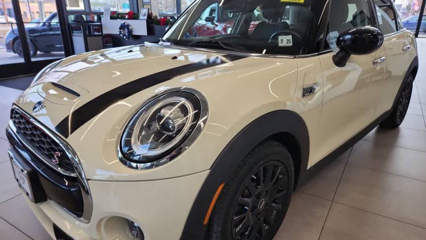 2020 MINI Hardtop Cooper S — Hatchback — 56,422 mi — Edison, NJ