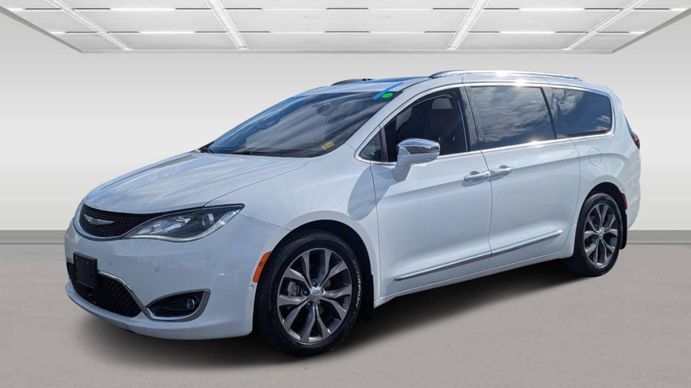 2017 Chrysler Pacifica Limited — Minivan — 94,776 mi — Peoria, AZ