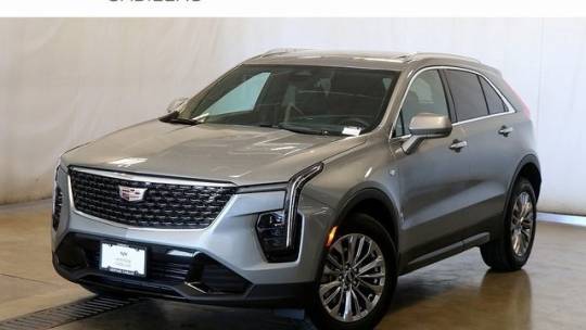 2024 Cadillac XT4 Premium Luxury — SUV — 8,932 mi — Lombard, IL