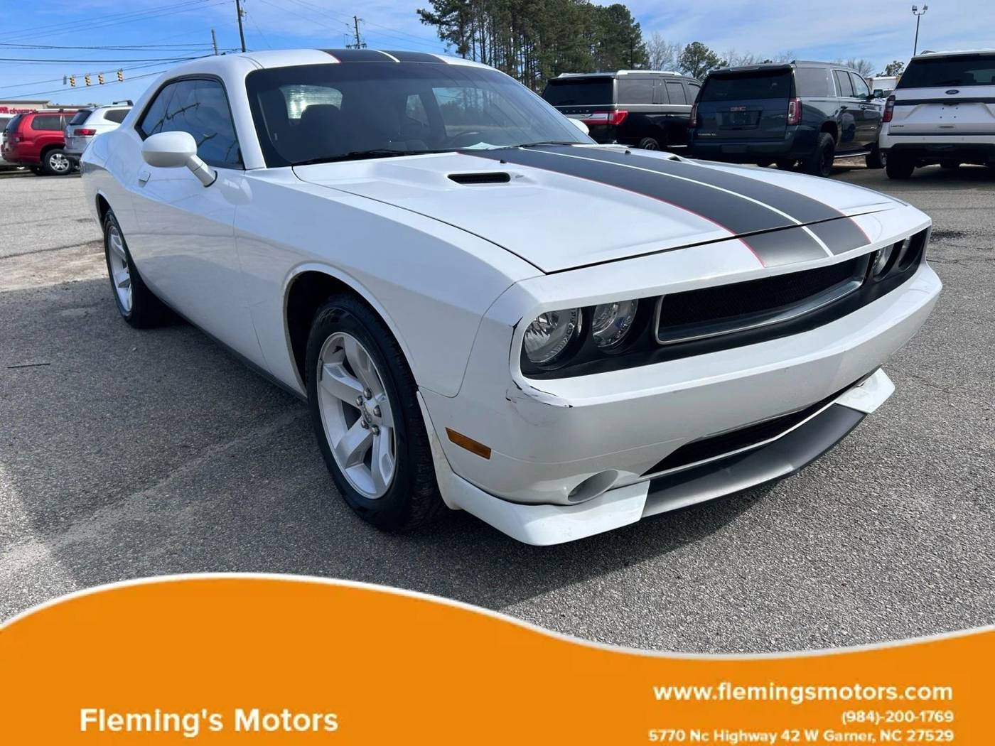 2011 Dodge Challenger Base