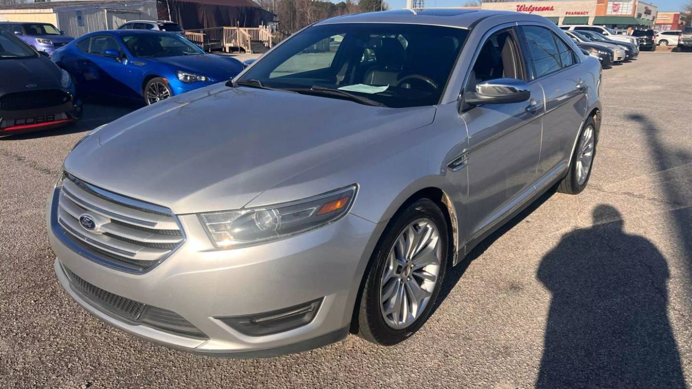 2016 Ford Taurus Limited — Sedan — 132,408 mi — Garner, NC