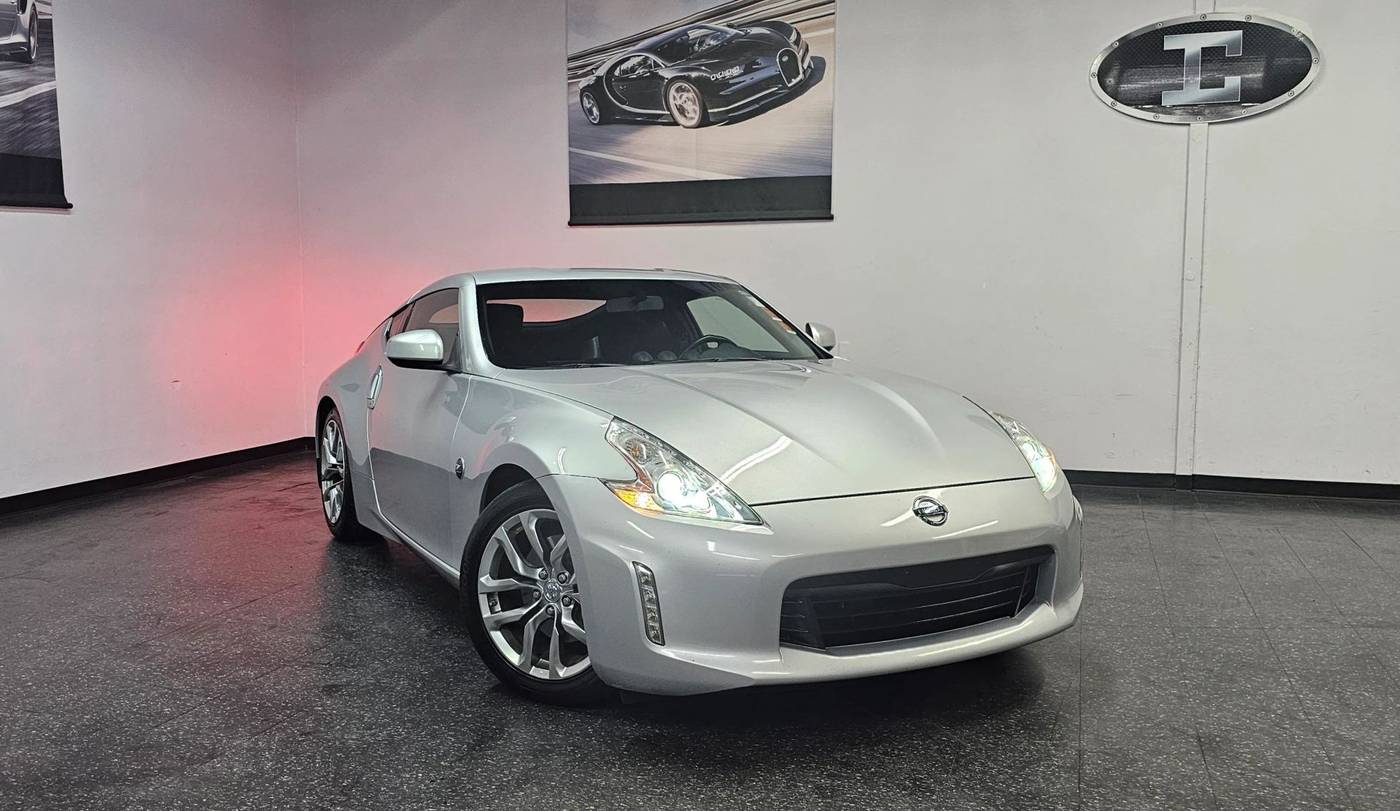 2014 Nissan 370Z Base