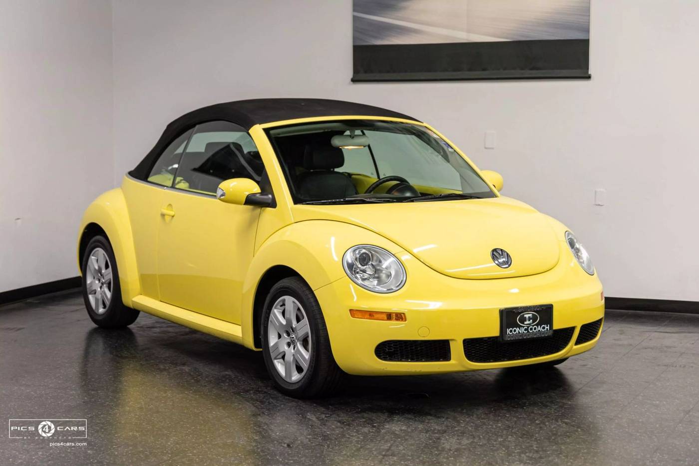 2007 Volkswagen New Beetle Base — Convertible — 24,640 mi — San Diego, CA