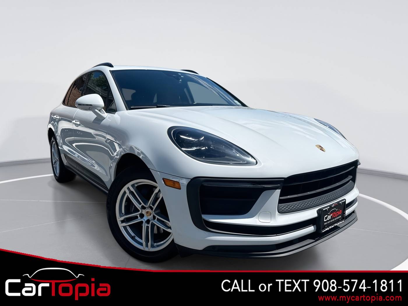 2022 Porsche Macan Standard — SUV — 43,576 mi — North Plainfield, NJ
