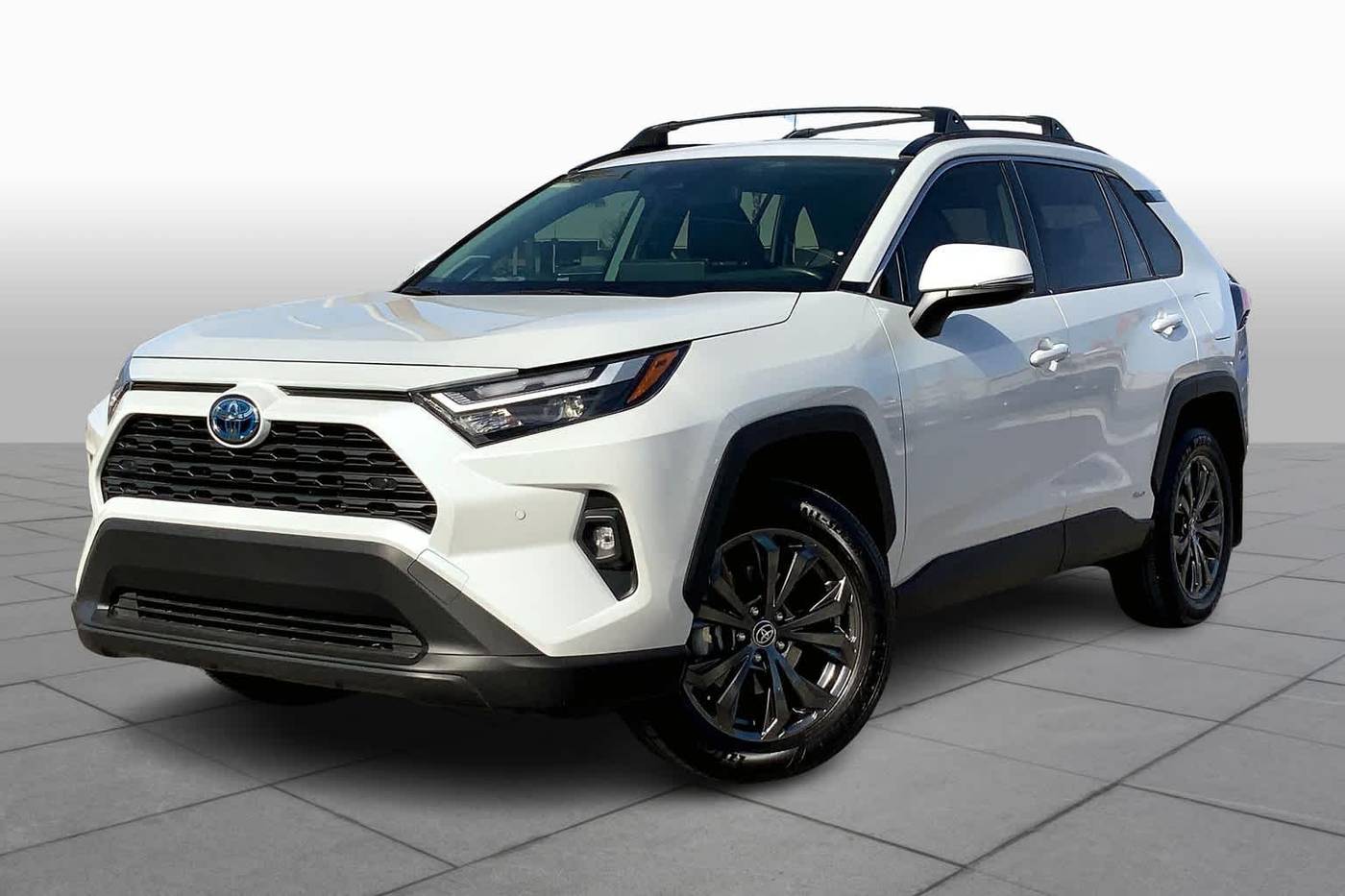 2024 Toyota RAV4 Hybrid XLE Premium — SUV — 17,575 mi — El Paso, TX