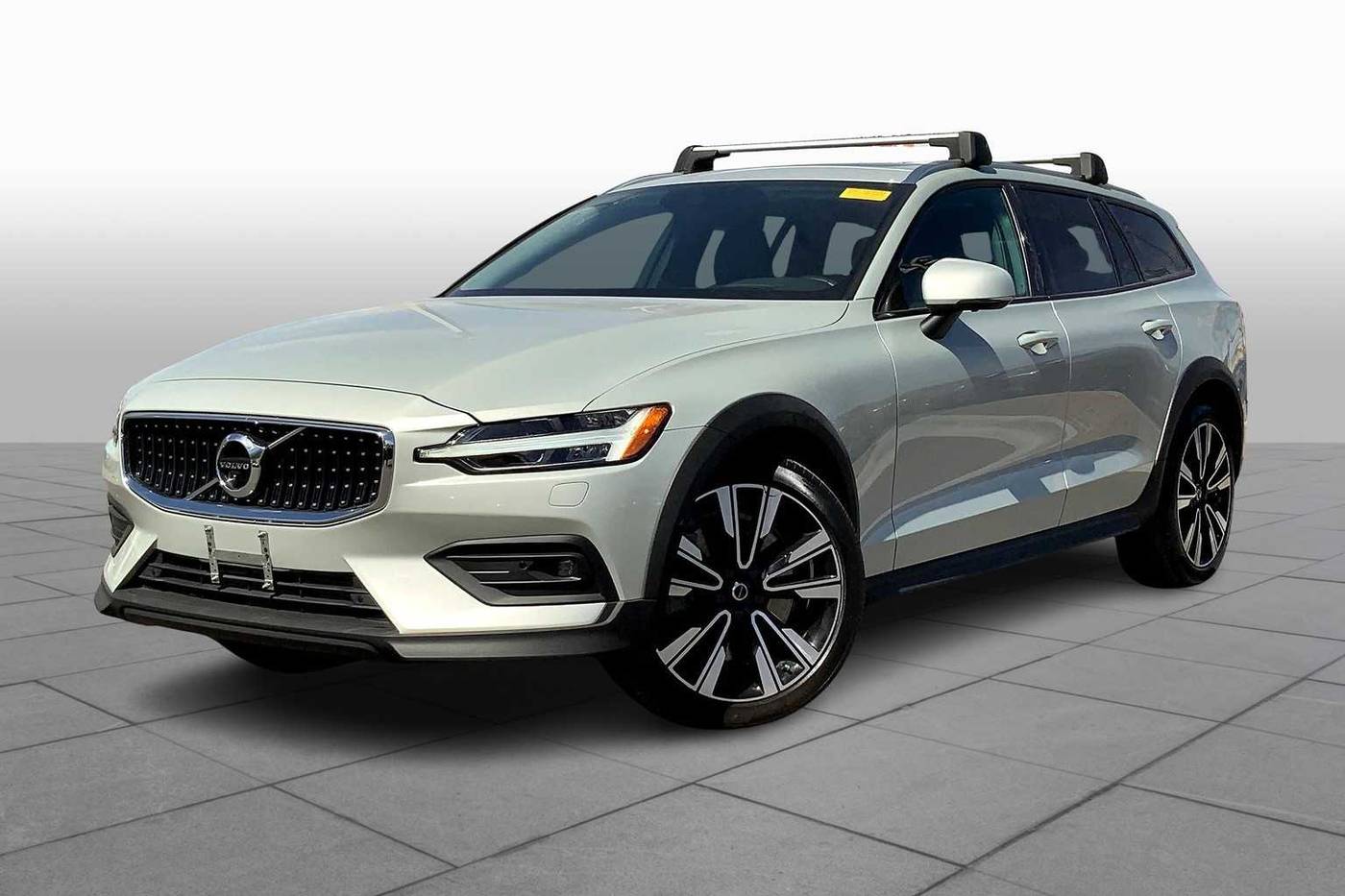 2022 Volvo V60 Cross Country T5 — Wagon — 25,976 mi — El Paso, TX