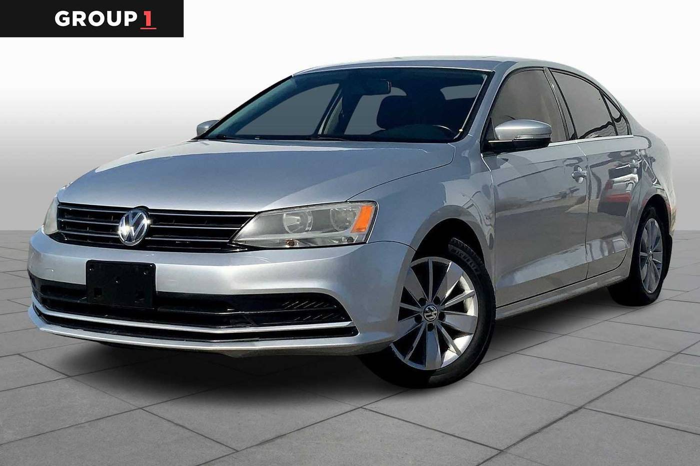 2016 Volkswagen Jetta 1.4T SE — Sedan — 117,901 mi — El Paso, TX