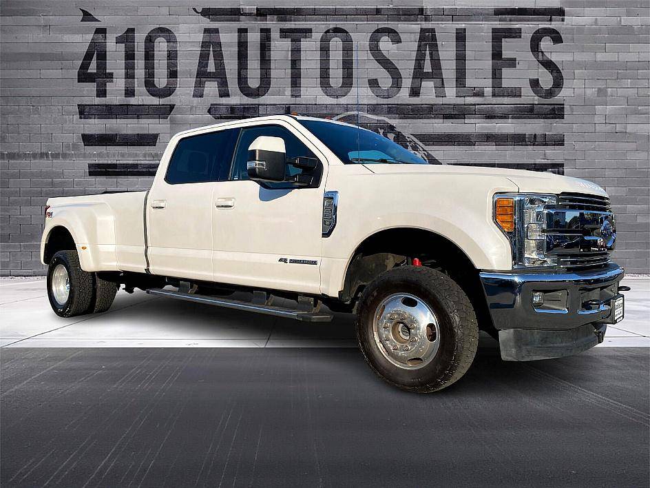 2017 Ford Super Duty F-350 Lariat — Pickup Truck — 87,182 mi — Bonney Lake, WA