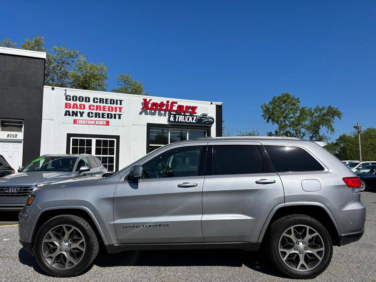 2018 Jeep Grand Cherokee Sterling Edition
