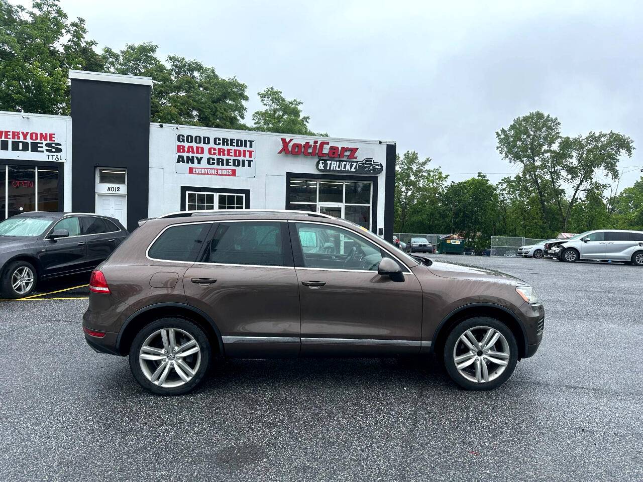 2013 Volkswagen Touareg VR6 Lux — SUV — 154,180 mi — Rosedale, MD