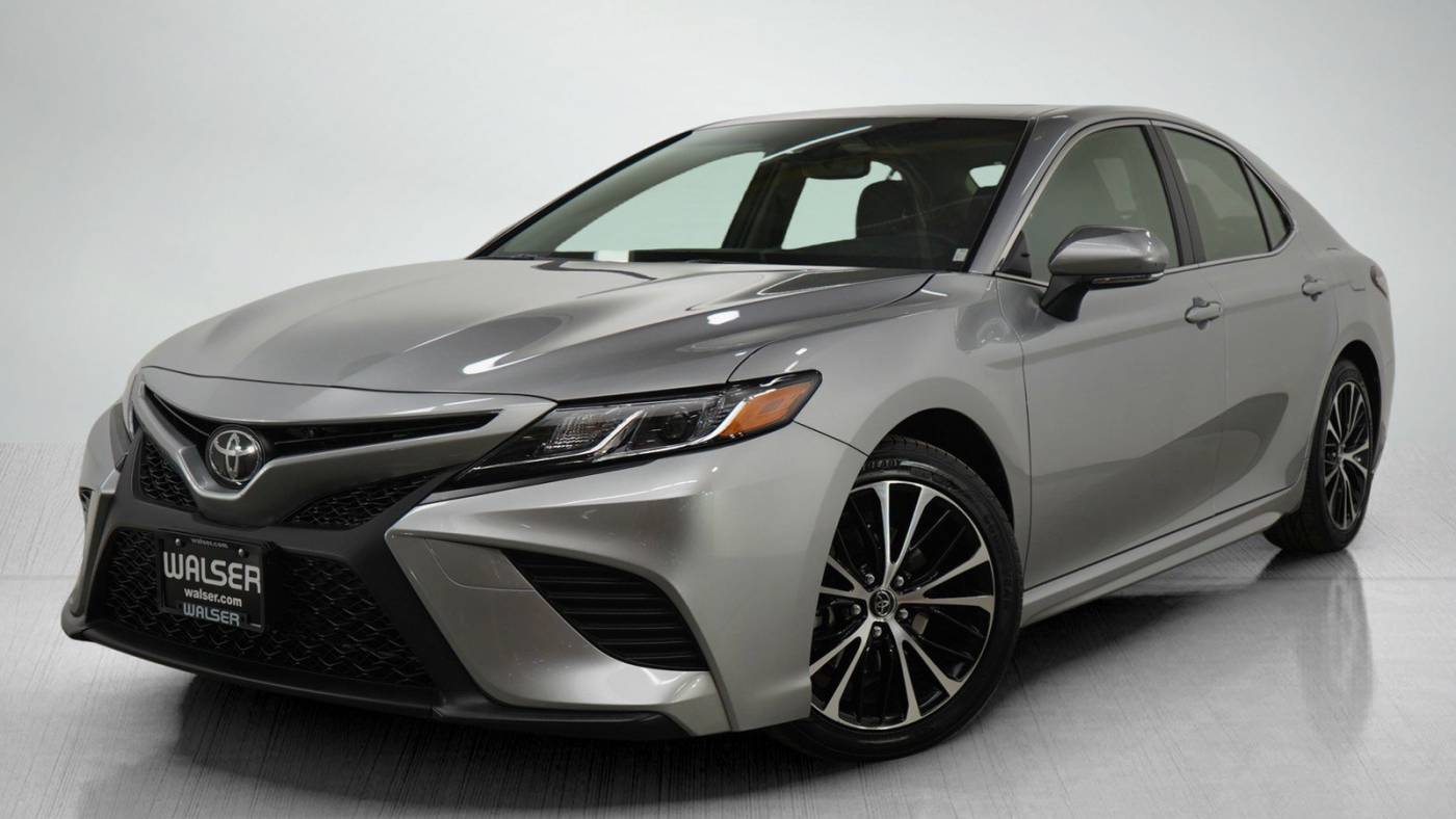 2018 Toyota Camry SE — Sedan — 49,060 mi — White Bear Lake, MN