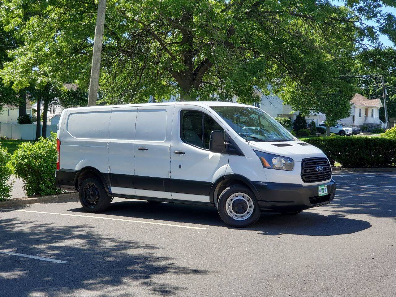 2019 Ford Transit Cargo Van T-150 — Cargo Van — 76,183 mi — Colonia, NJ