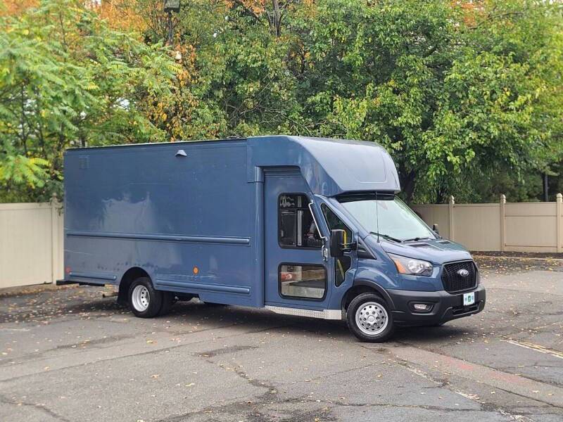 2021 Ford Transit Cutaway Base — Chassis Cab Truck — 131,210 mi — Colonia, NJ