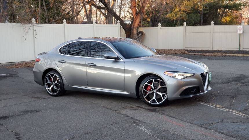 2021 Alfa Romeo Giulia Ti — Sedan — 20,814 mi — Colonia, NJ