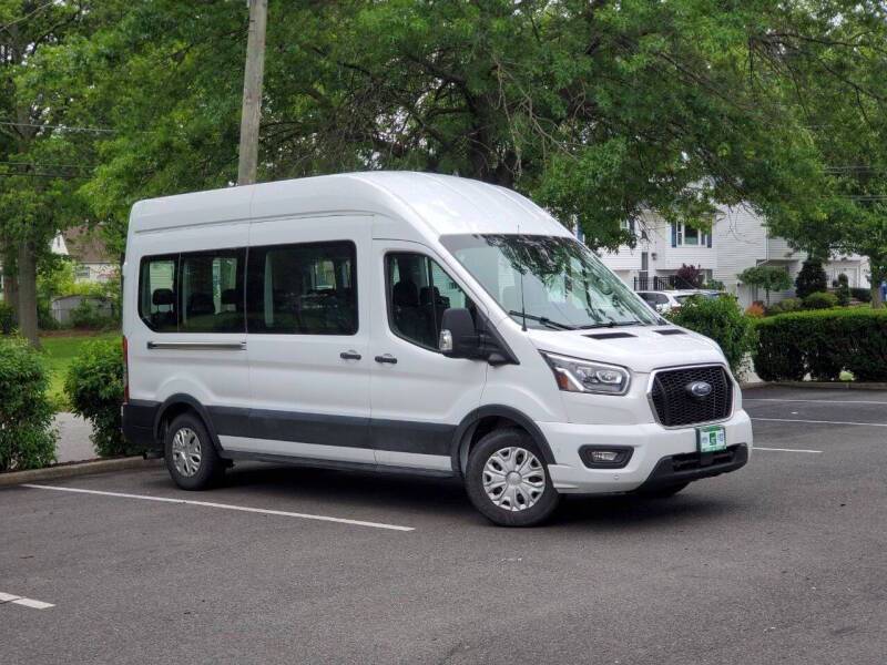 2023 Ford Transit Passenger Wagon T-350 XLT — Passenger Van — 73,082 mi — Colonia, NJ