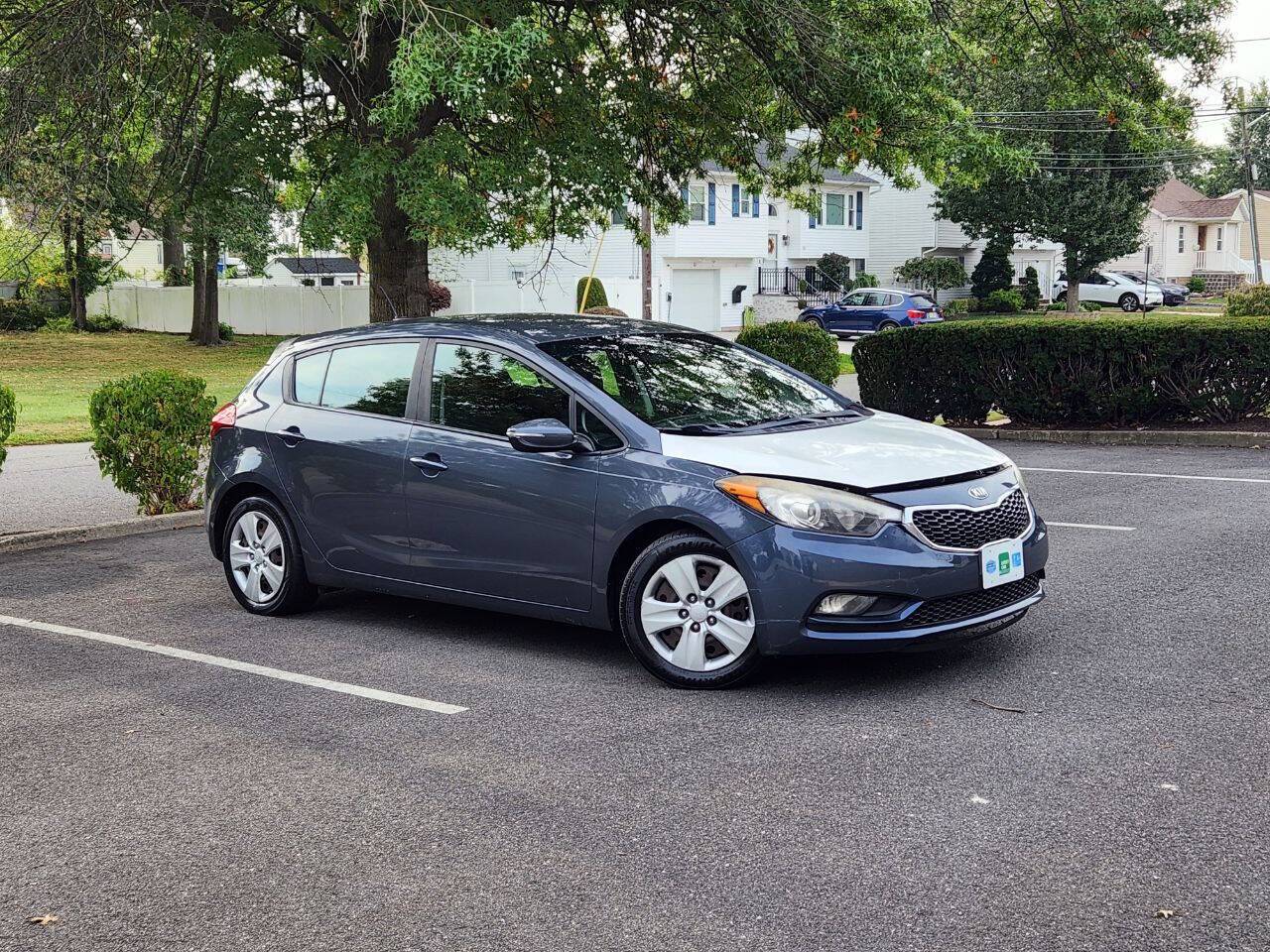 2016 Kia Forte LX — Hatchback — 117,579 mi — Colonia, NJ