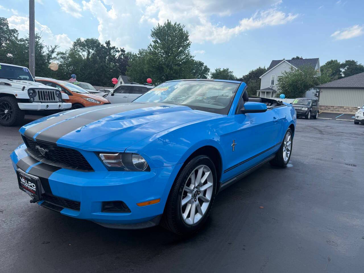 2010 Ford Mustang V6 Premium — Convertible — 119,158 mi — Valparaiso, IN