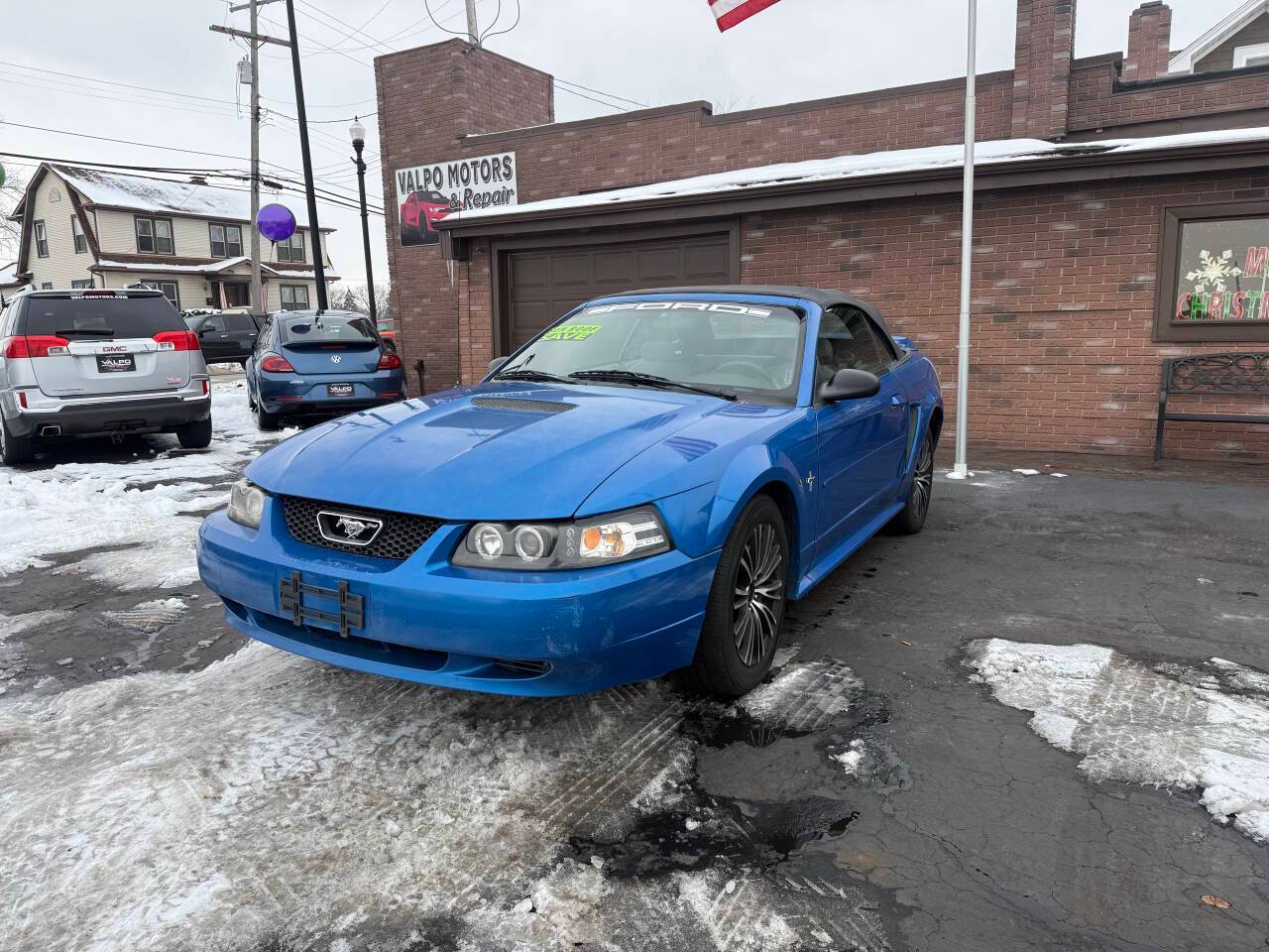 2000 Ford Mustang Base