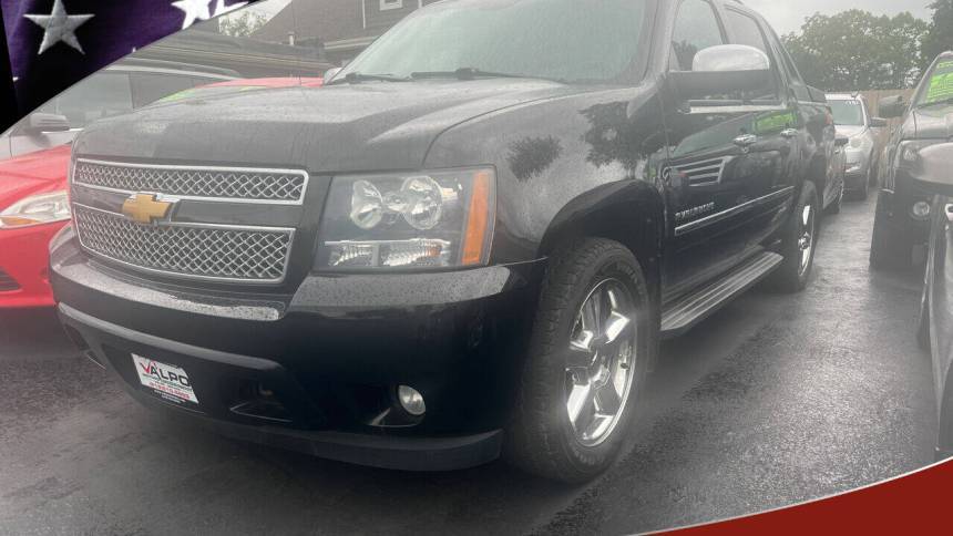 2012 Chevrolet Avalanche LTZ — Pickup Truck — 123,192 mi — Valparaiso, IN
