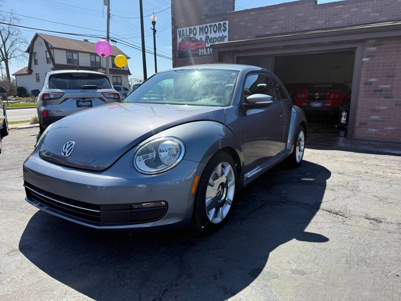 2012 Volkswagen Beetle 2.5 — Hatchback — 107,389 mi — Valparaiso, IN
