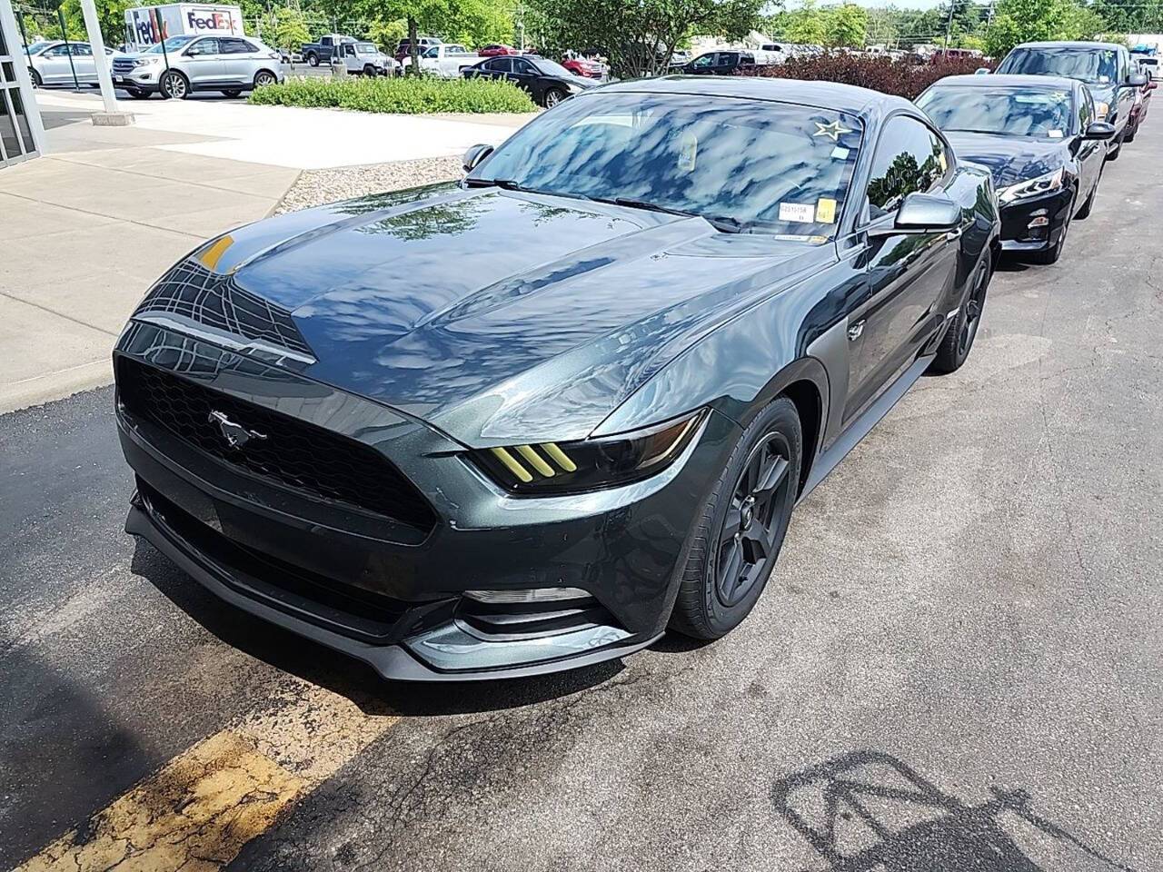 2016 Ford Mustang V6