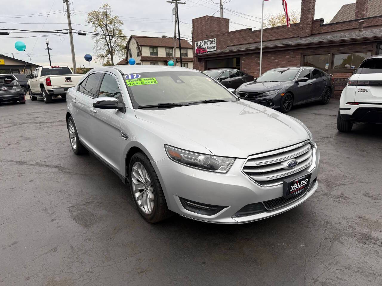 2017 Ford Taurus Limited — Sedan — 140,025 mi — Valparaiso, IN