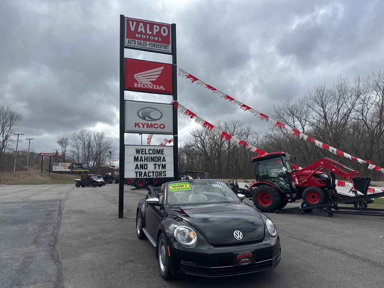 2013 Volkswagen Beetle 2.5 — Convertible — 127,045 mi — Valparaiso, IN