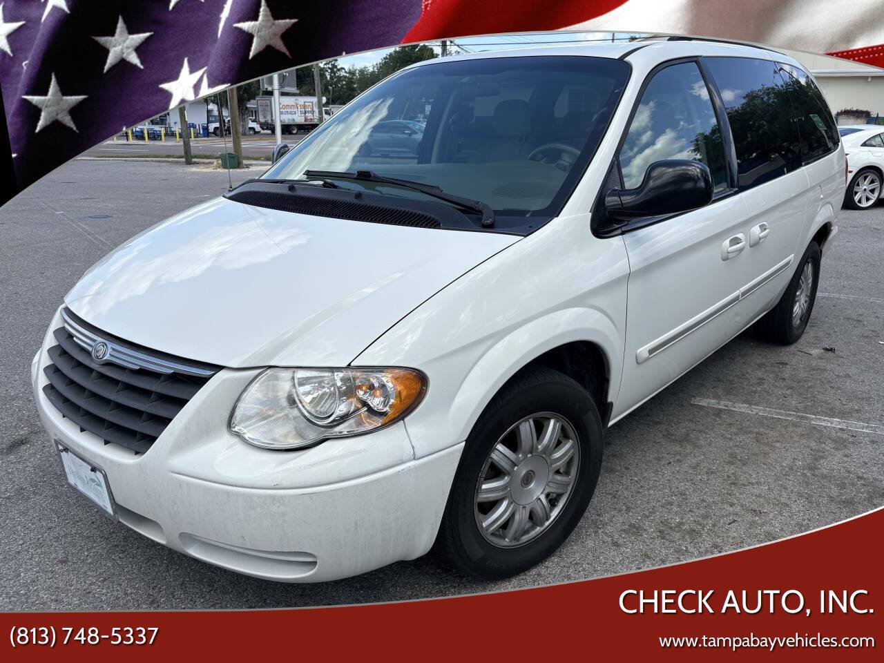 2007 Chrysler Town & Country Touring — Minivan — 145,859 mi — Tampa, FL
