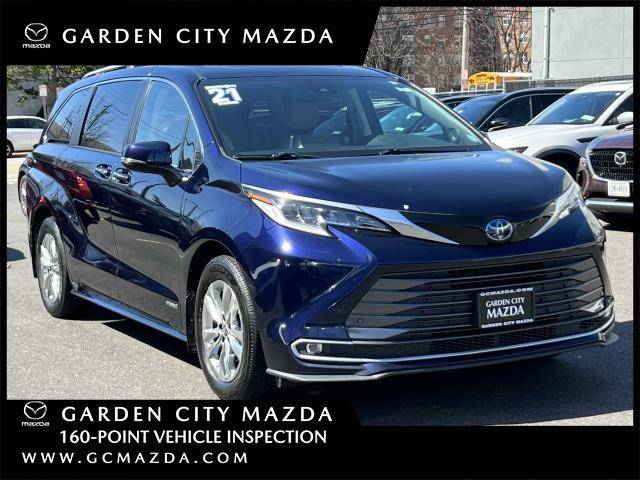 2021 Toyota Sienna Limited — Minivan — 64,102 mi — Hempstead, NY