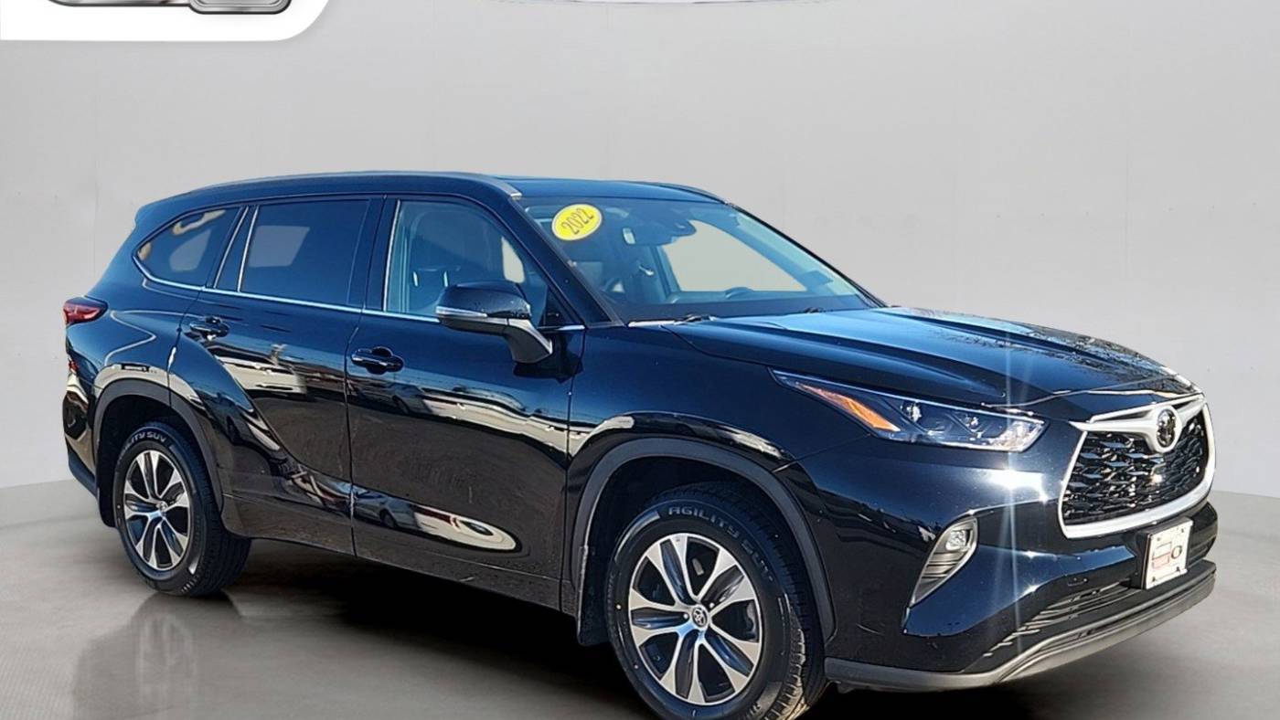 2022 Toyota Highlander XLE — SUV — 37,402 mi — North Dartmouth, MA