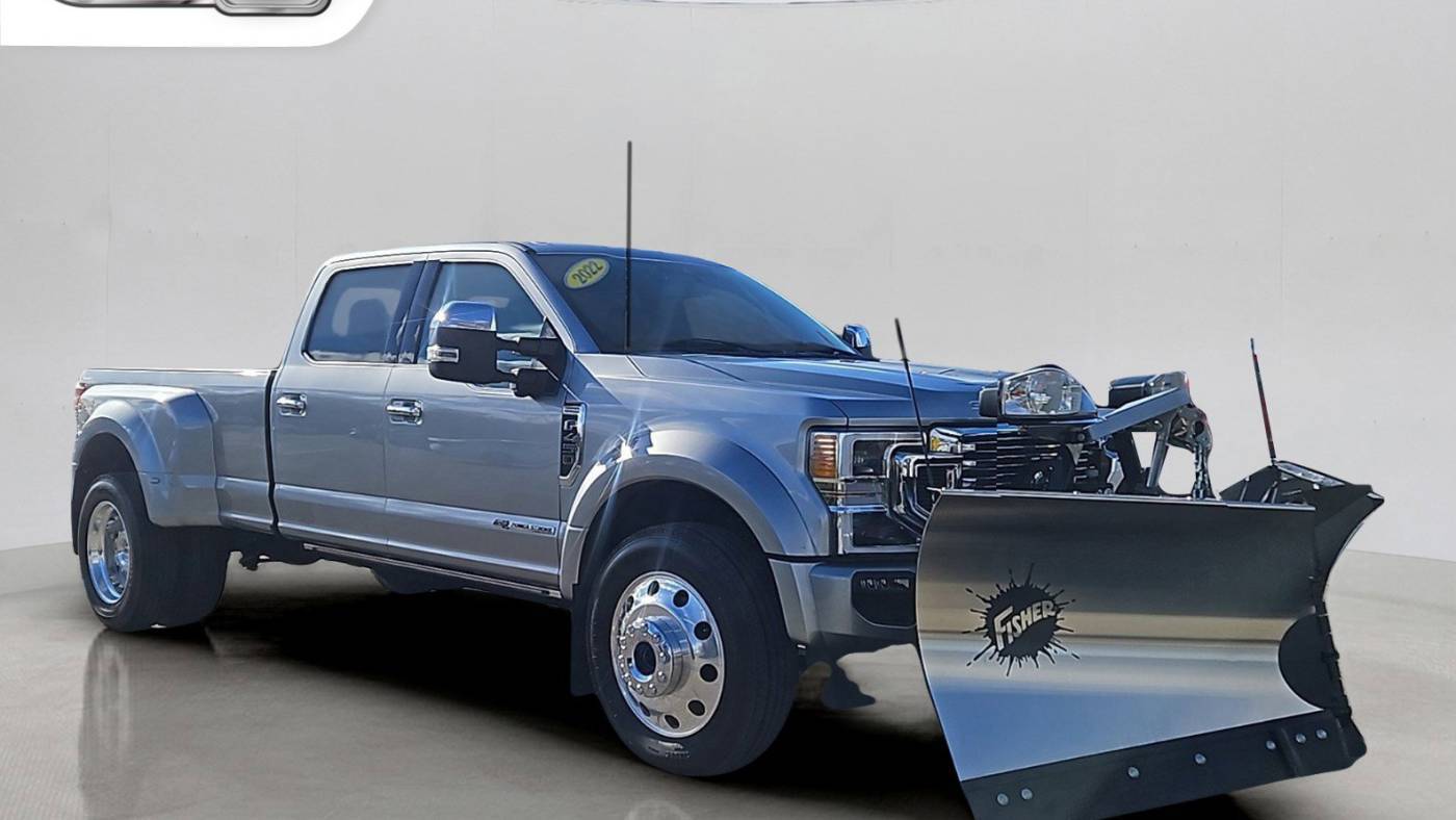2022 Ford Super Duty F-450 Platinum — Pickup Truck — 5,211 mi — North Dartmouth, MA