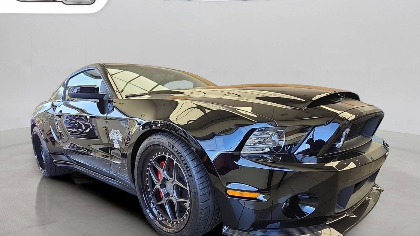 2014 Ford Mustang Shelby GT500 — Coupe — 16,780 mi — North Dartmouth, MA
