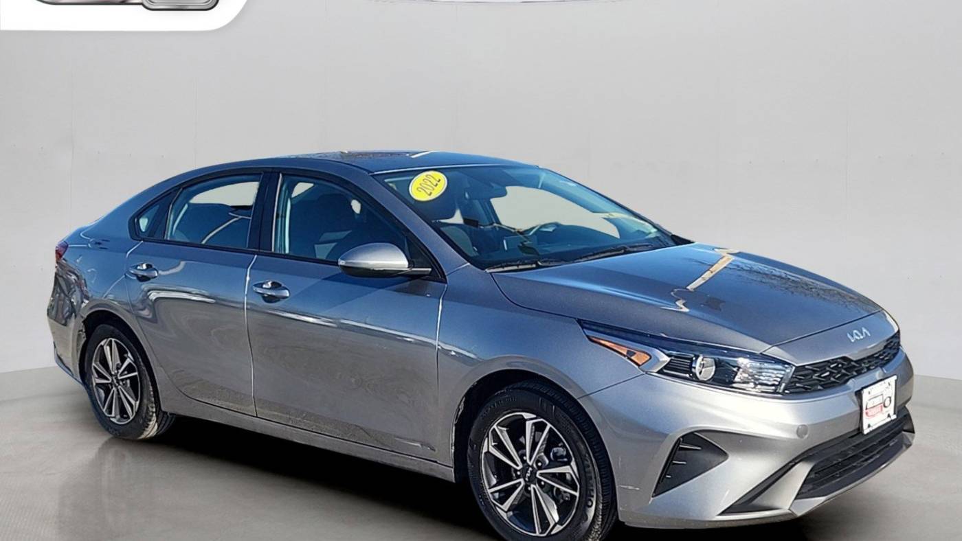 2022 Kia Forte LXS — Sedan — 7,586 mi — North Dartmouth, MA