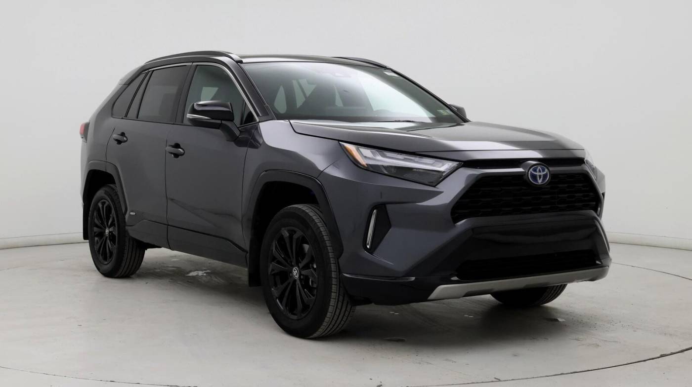 2024 Toyota RAV4 Hybrid XSE — SUV — 3,746 mi — Lancaster, PA
