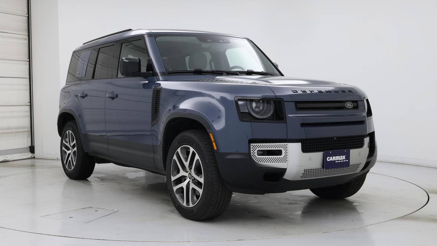 2023 Land Rover Defender SE