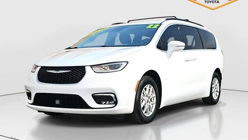 2022 Chrysler Pacifica Touring L — Minivan — 61,782 mi — Las Vegas, NV