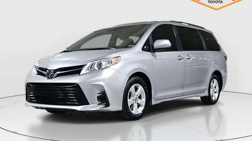 2020 Toyota Sienna LE — Minivan — 59,154 mi — Las Vegas, NV